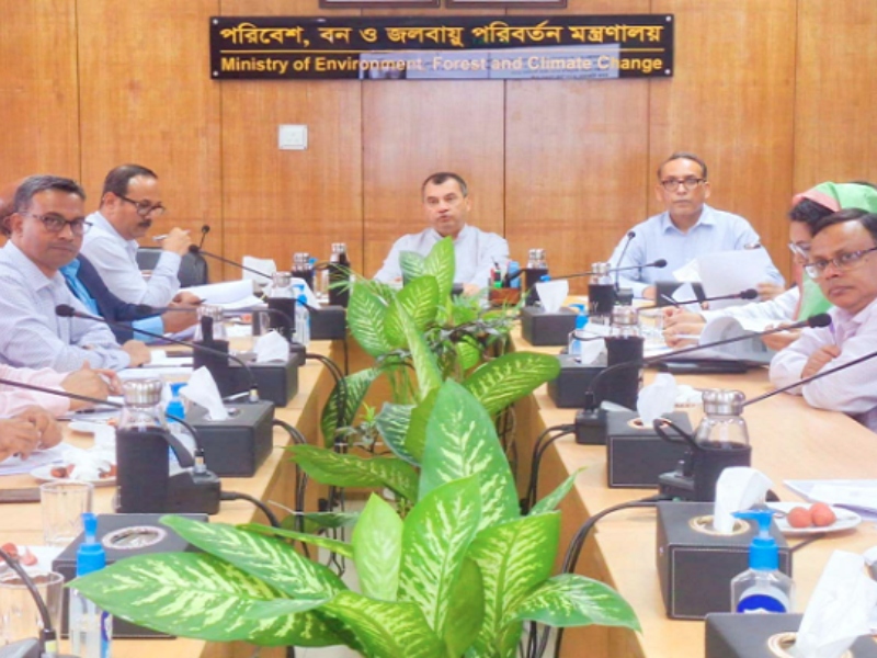 সরকারের প্রচেষ্টা সফল করতে কাজ করতে হবে: পরিবেশমন্ত্রী